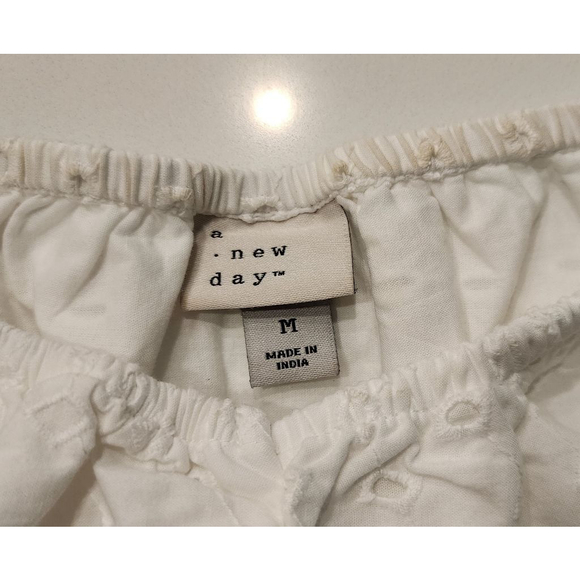 A New Day White Eyelet Puff Sleeve Cotton Crop Top Smocked Square Neck Peplum M - Picture 5 of 8